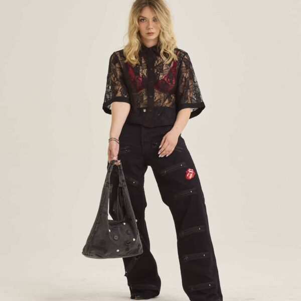 ZIPPER EMBELLISHED STRAIGHT LEG DENIM