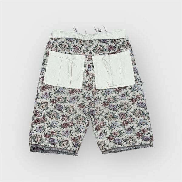 FLORAL TAPESTRY SHORTS - Image 2